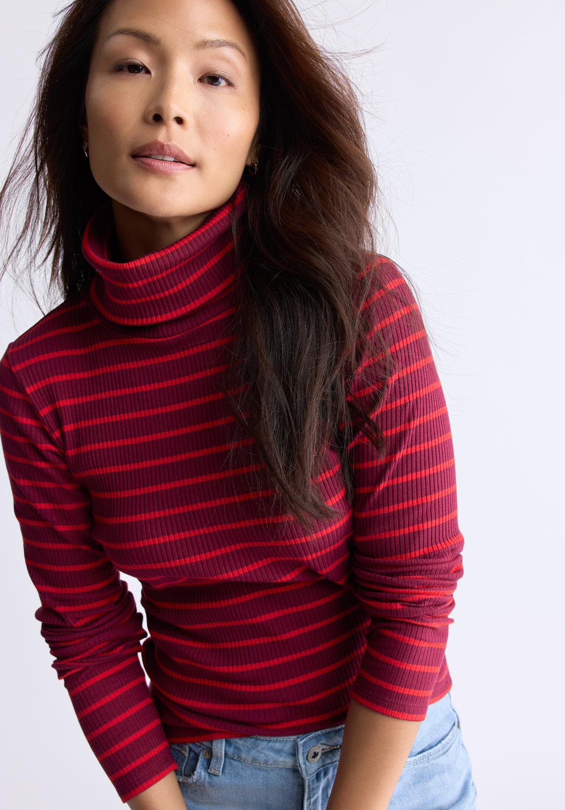 Mavra Women's Striped Ribbed Turtleneck Top. Red - KT0161F