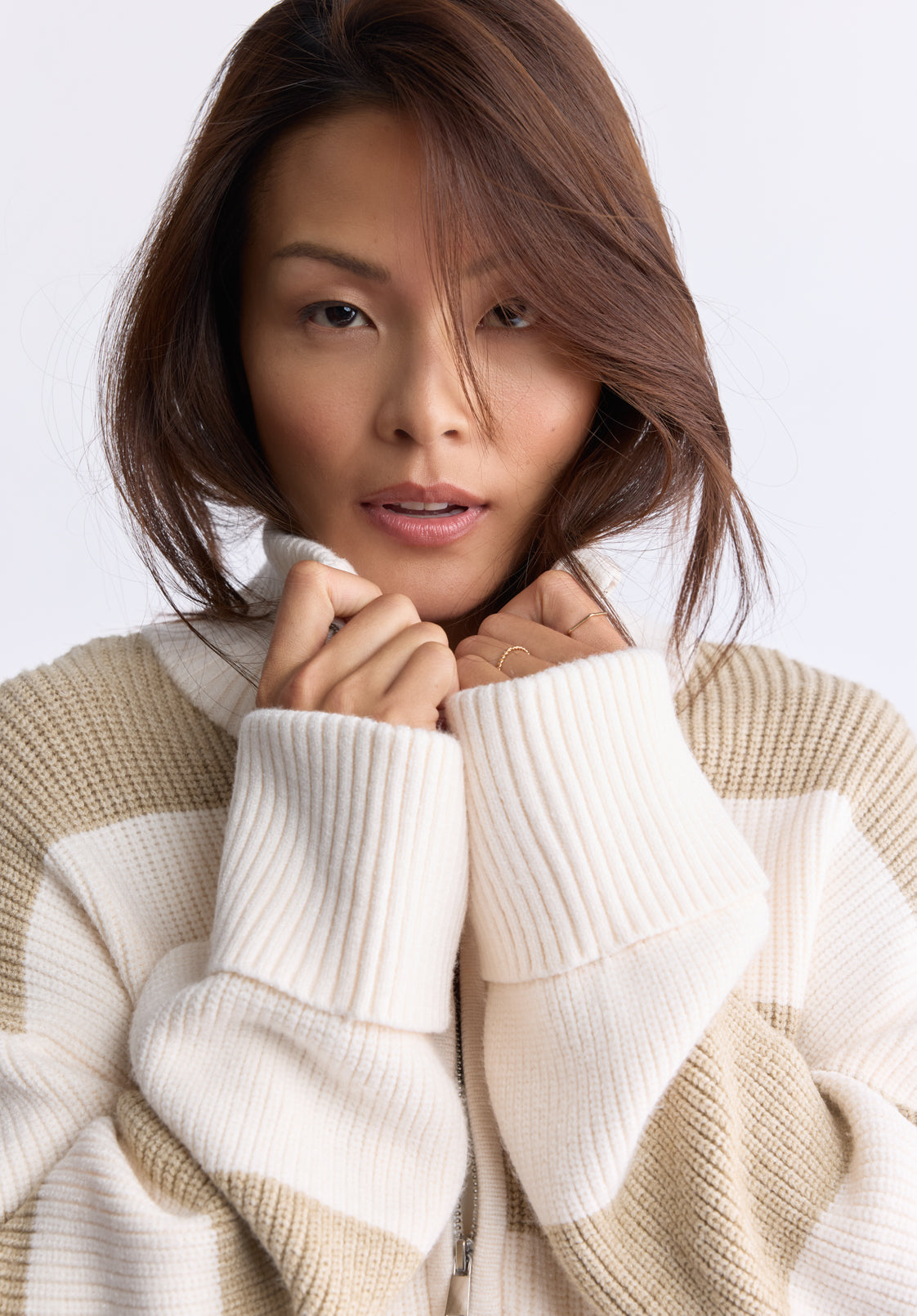 Storme Women's Striped Quarter-zip Oversized Sweater. Tan & White - SW0089H