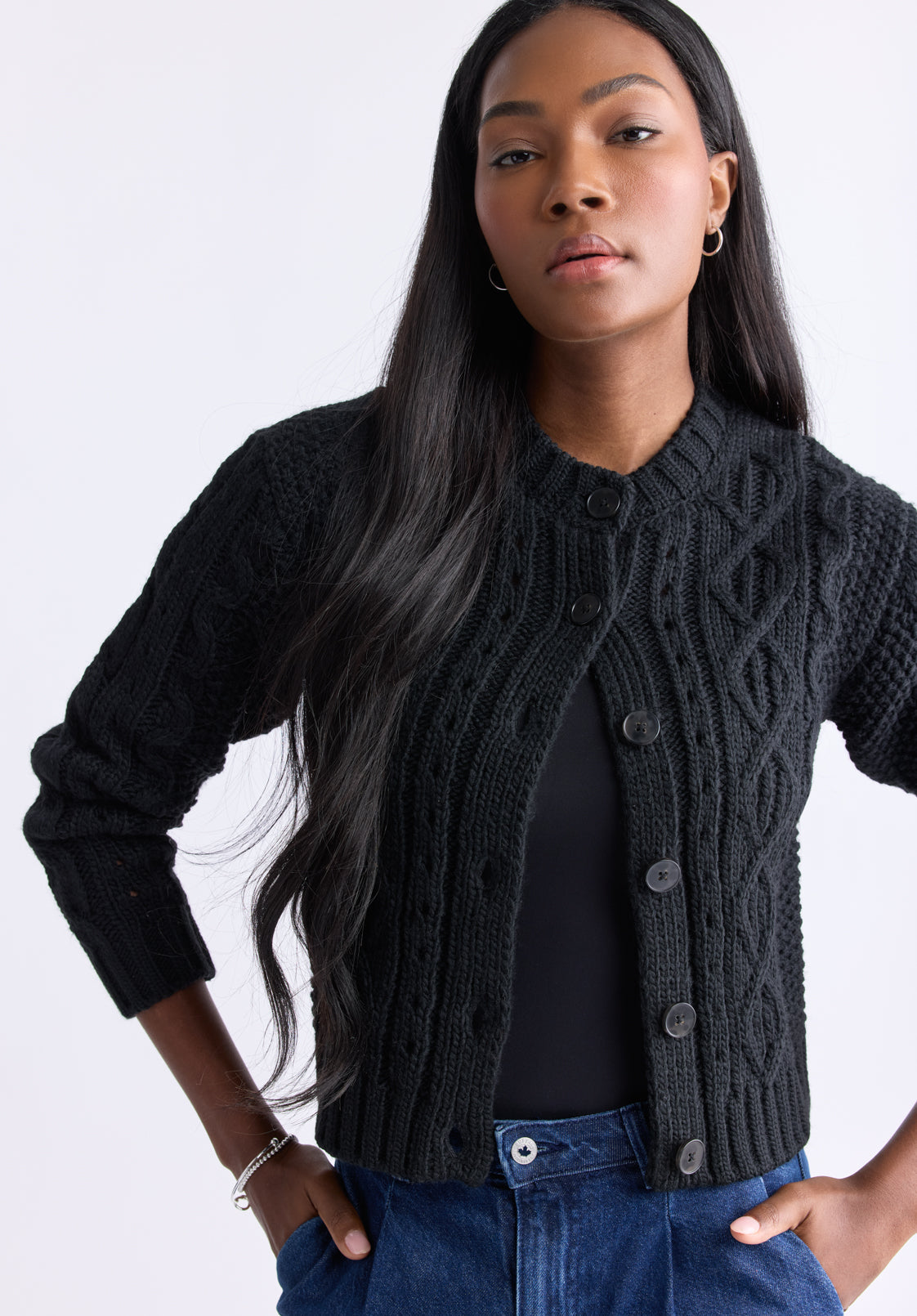 Temperance Women's Cable-Knit Button-Up Cardigan. Black - SW0096F