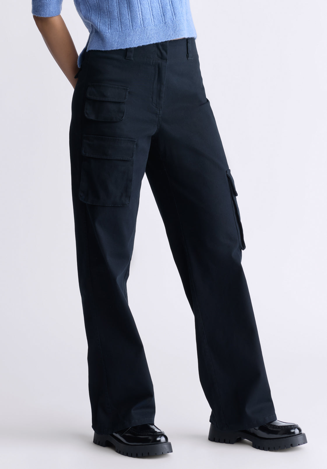 Fellie Women's Cargo Pants. Black  - WB0011F